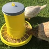 Baromfi önetető 15 kg, sárga pazarlásgátlóval